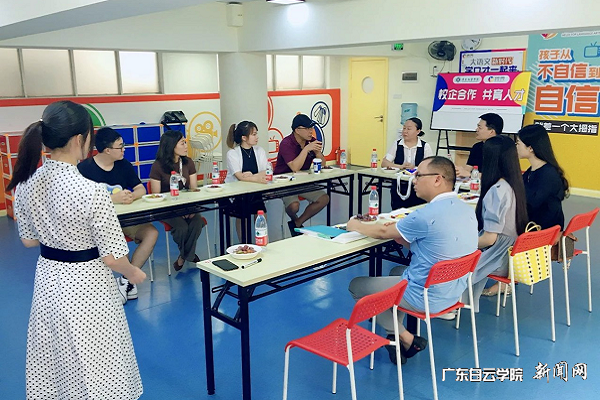 virtual_attach_file.vsb?afc=-UmlWYM7MVn7C4nHzQkMzL8L7-ZUzMgVMz7PoRMVnzQ2L7-0gihFp2hmCIa0USh2LYyYMSyDo77Ynz6foRUPMlUaLln2MN7an7l8n7LsMNVFMl7DL4TVUzQFM4Gsoz-Jv2bjo4OeosXEgDTJQty0LzL8LSyYMzlsM47JqdLnx&oid=2103874463&tid=1341&nid=255771&e= 聚会中.png