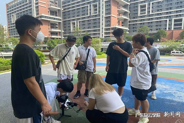 virtual_attach_file.vsb?afc=2MRWdRLRCDMmG8L-zAVU8n2U4NZL4AWkUz9bMmV7n7LanlL0gihFp2hmCIa0n1y4okyDLYy8Um-4nz-soRU8nNL8Um-DUm-YMm78nNVfnzQFoRCDnlUZUlWFL49aU8lJqjfjo4OeosXEgDTJQty0LzL8LSyYMR94oz7JqdHnx&oid=2103874463&tid=1341&nid=248391&e= ͬÑâÃÇÔÚ¾ÙÐÐ×°±¸µ÷ÊÔ.jpg