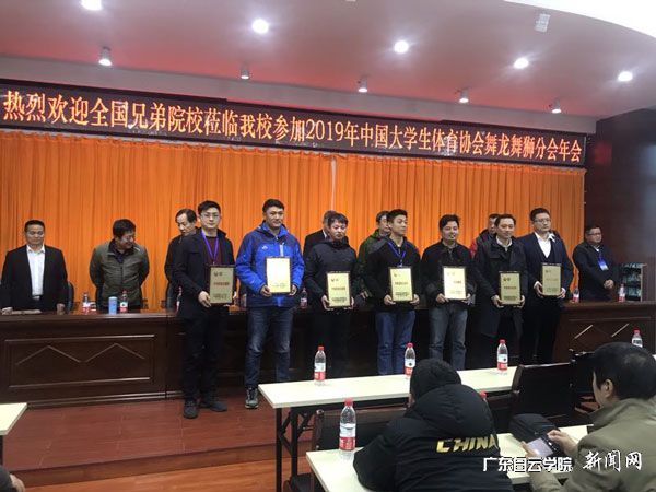 v2veo4Oe_jw0qIbtpYyPL4UPg474Mml4LSbw62s8c&oid=2103874463&tid=1341&nid=136531&e= 1f3b117a5e8a4c611f94da937be240ec.jpg