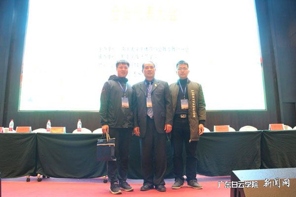 v2veo4Oe_jw0qIbtpYyPL4UPg474Mml4LSbw62s8c&oid=2103874463&tid=1341&nid=136531&e= 492cf37f6b84442e8be4cee62a0a828b.jpg