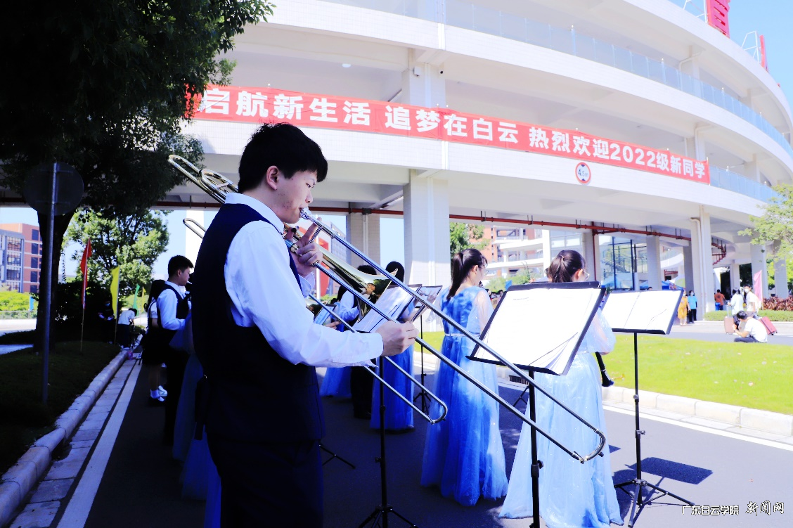 ¡°ÏÉÀÖÆ®Æ®Èë°×ÔÆ¡±.png ¡°ÏÉÀÖÆ®Æ®Èë°×ÔÆ¡±.png