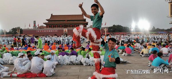 v2veo4Oe_jw0qIbtpYyPL4UPg474Lmv8LSbw62v8c&oid=2103874463&tid=1341&nid=132741&e= ½ÌÁ·Àî¶«±ëÇ××Ô¼ÓÈëÑݳö.jpg