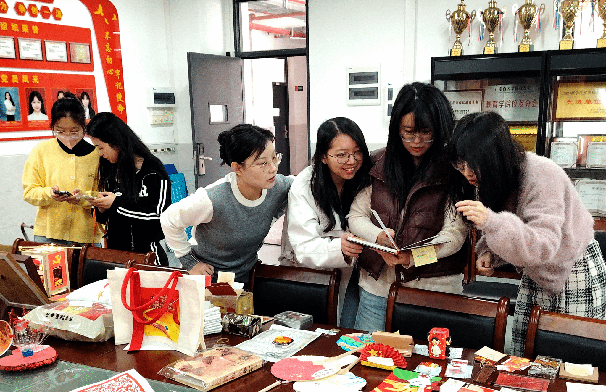 undefined Ê×Ò³|Ò¼ºÅÓéÀÖ - ÏàÐÅÆ·ÅƵÄʵÁ¦