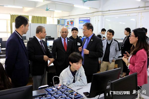 v2veo4Oe_jw0qIbtpYyPoRNPg4-iLR7PgtA8pUEcc&oid=2103874463&tid=1891&nid=25011&e= 3.jpg