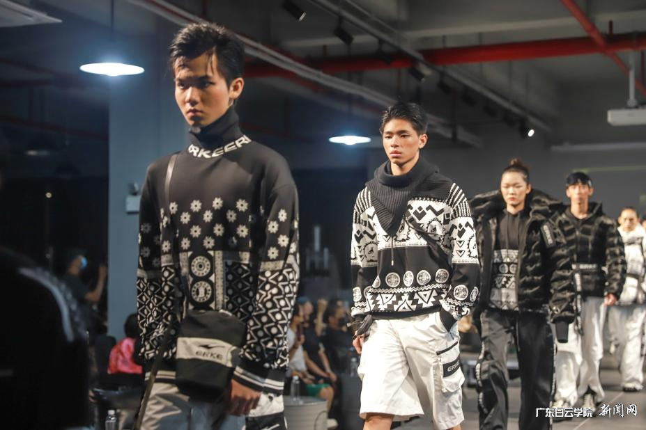 JWB¹ú³±Ê±×°Ðã.png JWB¹ú³±Ê±×°Ðã.png