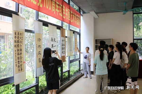 v2veo4Oe_jw0qIbtpYyPL4UPg4-8ozUYLSbw6278c&oid=2103874463&tid=1341&nid=249421&e= ÏÖ³¡.jpg