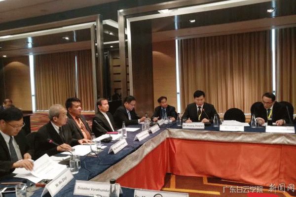 virtual_attach_file.vsb?afc=GnzUfYMzQ2Lz6RokzLZMRWkLzT2UmTRVUzLDnlMRUlCbMml0gihFp2hmCIa0UShRnkyYLkysoRT2LR-ZnNM2L49sU4CanzTfn7MRU87ZoRQFUzrRLm67M46FLmQRMzGJQDTto4OeosXEgDTJQty0LzL8LSyPL4vbMm7Jqd7nx&oid=2103874463&tid=1341&nid=137961&e= Ê×Ò³|Ò¼ºÅÓéÀÖ - ÏàÐÅÆ·ÅƵÄʵÁ¦