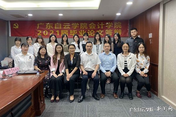 v2veo4Oe_jw0qIbtpYyPL4UPg4-iLR7ZLSbw62q8c&oid=2103874463&tid=1341&nid=250181&e= 合影留念.jpg