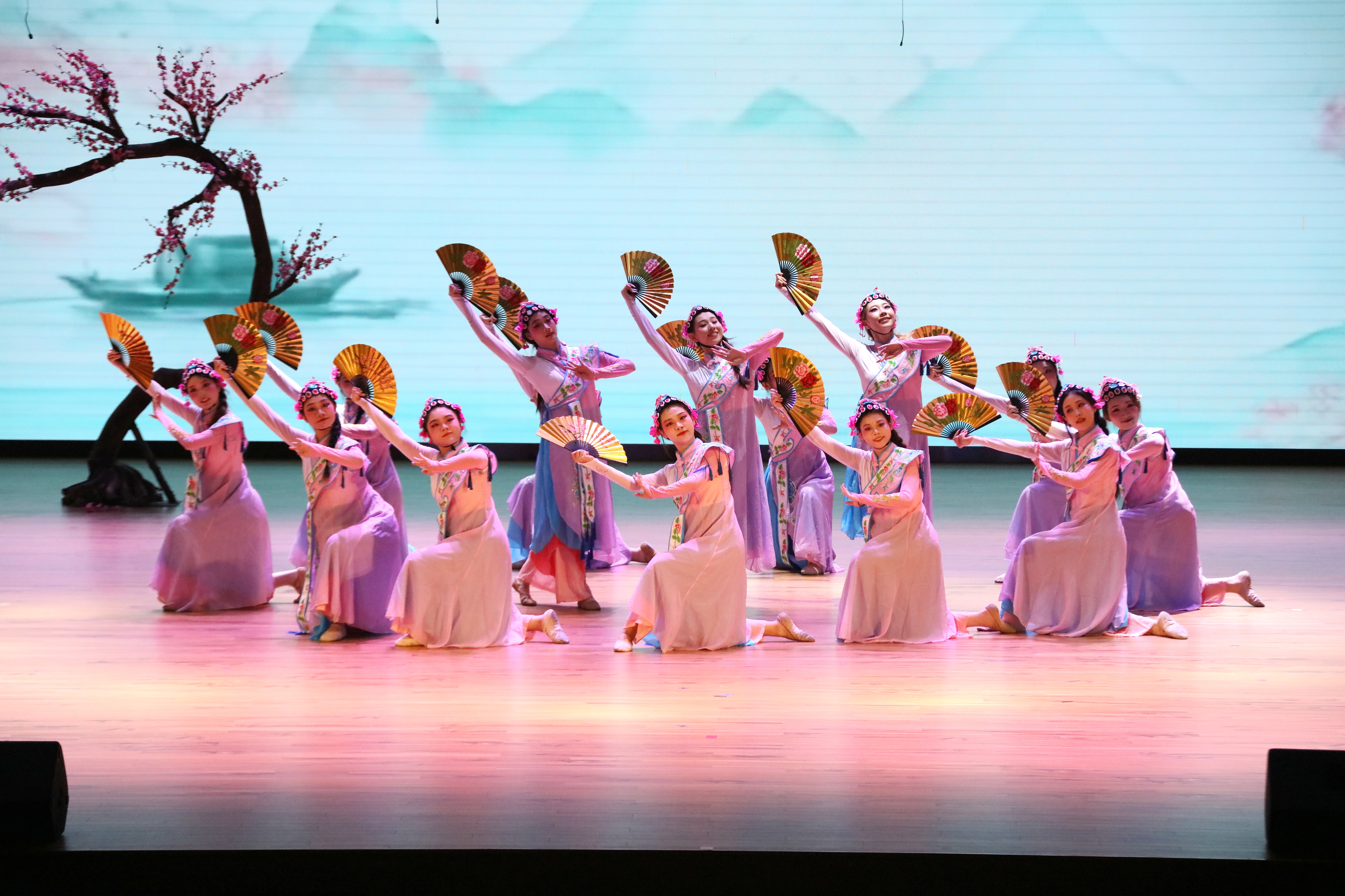 8Q2A5650_¸±±¾.jpg 8Q2A5650_¸±±¾.jpg