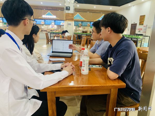 virtual_attach_file.vsb?afc=LUz7MYUz62o7-bLomf2nmTkU8-aM7ruVnmM2UzUiUm7bU4v0gihFp2hmCIa0nSyPL1hfMYh2M7UsMmnRL8U4LlQ2Um-sM4nRM7UsUz7bolMFLNVfL7n7M8MFLmLbolUJqjfjo4OeosXEgDTJQty0LzL8LSyPLzl4oz7JqdUnx&oid=2103874463&tid=1341&nid=115391&e= Èüǰָµ¼.jpg