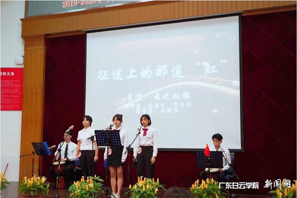 virtual_attach_file.vsb?afc=LoRfMkL4GYL8UiLo46fMNlPMN-Zol7u4olCZUNnVU8L8LN-0gihFp2hmCIa0LSh2USysU1hfUmN8U4T2LmT7olL4MzWVMzn7L4rRLmliUNVFU4W7Mm-Zo7rFLmf7nl7Jqjfjo4OeosXEgDTJQty0LzL8LSyYMzU8oz7JqdUnx&oid=2103874463&tid=1341&nid=254491&e= 西校区风范展示现场.jpg