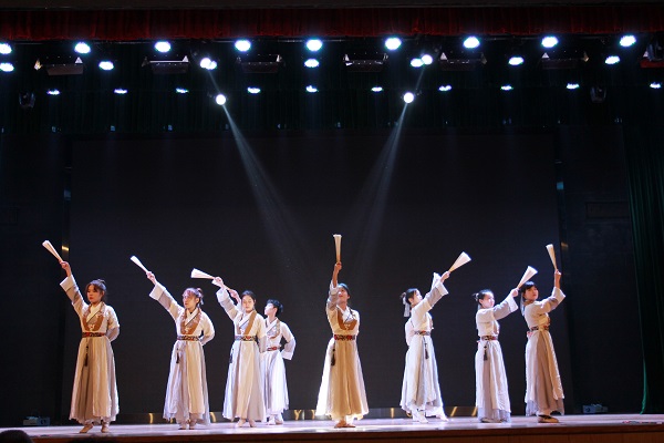 virtual_attach_file.vsb?afc=MMRVo2o7lZUNliMuRTVMmr2MznRMRLUDMlUsnmVkUzUaUmC0gihFp2hmCIa0MkhRMSyZMYyPUmWfL7LbnmC8LlUPLNCZMmQkMmNZoRMknzTFLzCiolWfo7rFLzNDL7LJqjfjo4OeosXEgDTJQty0LzL8LSyYMRU4L47Jqdnnx&oid=2103874463&tid=1341&nid=244331&e= c02b02a3a520c54b3a3cb9ab7f189e63.jpg