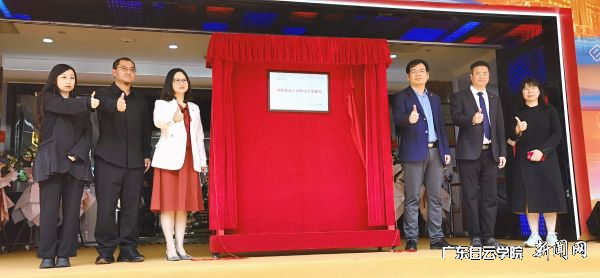 virtual_attach_file.vsb?afc=NL49TaUlUZn7rVntmUDUzQfMRfRUmWjVnNCPMR7DoRGiLz70gihFp2hmCIa0M1yiUYh2L1y8MmT7LzCinm-sMmT2UzCbMR7PMRNbMNnfU4VFMmvDU8V7MlWFLzCPnzNJqjfjo4OeosXEgDTJQty0LzL8LSyPLmCsMR7Jqdwnx&oid=2103874463&tid=1341&nid=126741&e= Á¢Òì´´ÒµÈ˲ŷõ»¯»ùµØ½ÒÅÆÒÇʽ.jpg