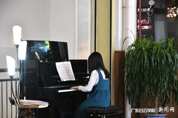 virtual_attach_file.vsb?afc=NUmWTVUzMRUmNZMt4T2Mz-bMRGZnzWj2UmnkMNnkMzQRnlL0gihFp2hmCIa0LYh7Mkhkokh2MR7iLlWkM4NaUz7ZMm9iLz7ZM8r7MN-snRWFMRGDLz-snlVFM7CPU4vJv2bjo4OeosXEgDTJQty0LzL8LSyPLmCbMm7Jqdwnx&oid=2103874463&tid=1341&nid=126961&e= ͼƬ 1.png