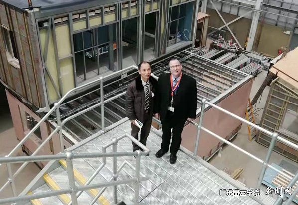 virtual_attach_file.vsb?afc=OLR-xbMRTfnNlZLJmGsMR9snl7aUmT07UzQRL4l4LlCsLz-0gihFp2hmCIa0USh2MkysLYhVMRLbUz6knmUsM4QVMz9ZnNCZM8VRUlUiU4QFMzAVLmC8LzMFLzGbnm7Jqjfjo4OeosXEgDTJQty0LzL8LSyPL4L4Mm7Jqdanx&oid=2103874463&tid=1341&nid=133361&e= ¹ù±£Éú£¨×ó£©ÔÚÓ¢¹ú¿¼²ì±¡±ÚÇá¸Ö½á¹¹×°ÅäʽÐÞ½¨.jpg