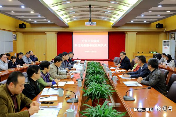 v2veo4Oe_jw0qIbtpYyPL4UPg474M4-DLSbw62d8c&oid=2103874463&tid=1341&nid=137261&e= ¾Û»áÏÖ³¡P.jpg