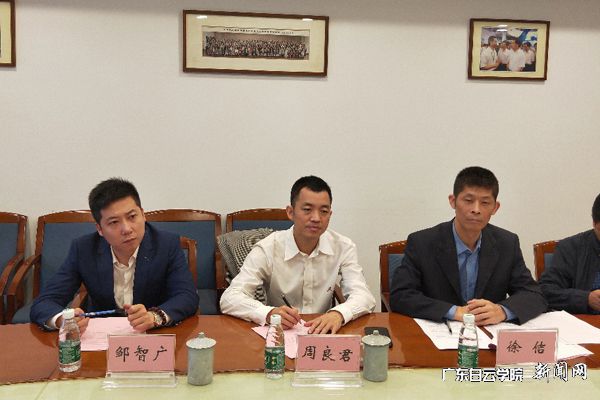 v2veo4Oe_jw0qIbtpYyPL4UPg474Mz7aLSbw62X8c&oid=2103874463&tid=1341&nid=135101&e= 休闲体育专业校外专家听取论证报告.jpg