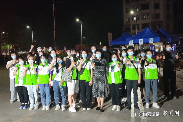 virtual_attach_file.vsb?afc=VLRf2RU4f2MRn2ndzA7nlCZM8-bLzA-RnNQ7L7L8nzN4nm90gihFp2hmCIa0nkh2MkyDMkybozGDn7rVL8CDL8laM46RU4TRo7VkL4L8Lm6FLzC8LRLPLNrFLNC4MR9Jqjfjo4OeosXEgDTJQty0LzL8LSyYMRNPoz7JqdWnx&oid=2103874463&tid=1341&nid=249191&e= Éñɽ×ÔÔ¸·þÎñ¶Ó.jpg