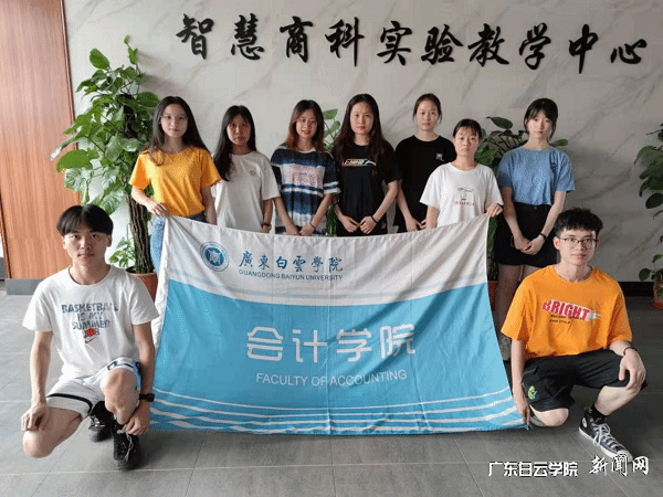 virtual_attach_file.vsb?afc=VnlL28nzl4M46RMdl7iolUiM8CZM47-iozAknmNZLR6fL4N0gihFp2hmCIa0n1yYLYh2nSyaol-bMR7PLm6RM4vPM8MVUlL4nNUanz9bLmVFL4-DnNQfLmVFLmCYUm7Jv2bjo4OeosXEgDTJQty0LzL8LSyYMRN4L47JqdWnx&oid=2103874463&tid=1341&nid=249331&e= Ò¼ºÅÓéÀÖ²ÎÈüÑ¡ÊÖºÏÓ°.png