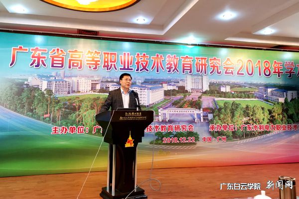 v2veo4Oe_jw0qIbtpYyPL4UPg474M4G4LSbw6288c&oid=2103874463&tid=1341&nid=137031&e= »ÆÐ£Ö°½ÌÄê»áÕÕÆ¬p.jpg