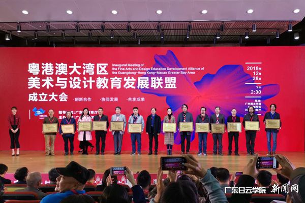 v2veo4Oe_jw0qIbtpYyPL4UPg474M4GiLSbw6288c&oid=2103874463&tid=1341&nid=137051&e= 6f362adee4595410d3979391e2a24f67.jpg