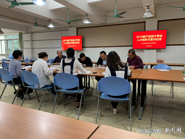 virtual_attach_file.vsb?afc=dnz7-4L4N4U49sMWlCZL7WkUNVfM87H8nzfRMlUsL7-4nmL0gihFp2hmCIa0MYyPM1h2MSy4ozvbM4GbMRGPnNWRMzlanRWfLRAfnmVRLRrFMlQ2M4nfnmWFMm7io7LJv2bjo4OeosXEgDTJQty0LzLiLSyPM4v4M47Jqdgnx&oid=2103874463&tid=1351&nid=177371&e= 聚会现场.png