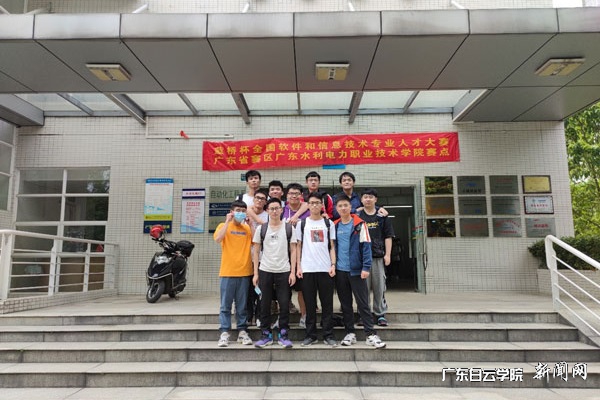 virtual_attach_file.vsb?afc=fMR6k2MNLPMmrfoRlrkMzUsU4liU8r72nRN4LlQknmlbM490gihFp2hmCIa0nSysUYyYnSyaM7r2nRV2nRlDU4UaoRQkMNC4LRW7M4fVLmQFMNLsM8nfnzAFLm9YLmvJqjfjo4OeosXEgDTJQty0LzL8LSyYMRNioR7JqdVnx&oid=2103874463&tid=1341&nid=249581&e= ѧÉúºÏÕÕ.jpg