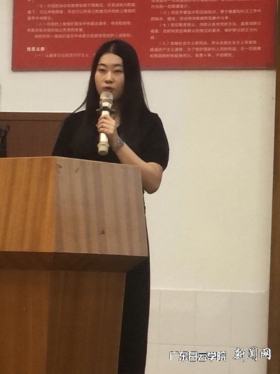 virtual_attach_file.vsb?afc=fUznkkLl-sL87anRlWRnNWfMmCiLNW7fMmNbMlUYUzUsn7l0gihFp2hmCIa0n1yYLShVokyPnRr7nz-bo7UsUN7bLN7PU4NaLlrVLlU8oRMFMRn2o7l4nmVFLzNYU4NJqjfjo4OeosXEgDTJQty0LzL8LSyYMRN4M47JqdVnx&oid=2103874463&tid=1341&nid=249371&e= ²ÎÈüÑ¡ÊÖÔÚ½²µ³¿Î.jpg