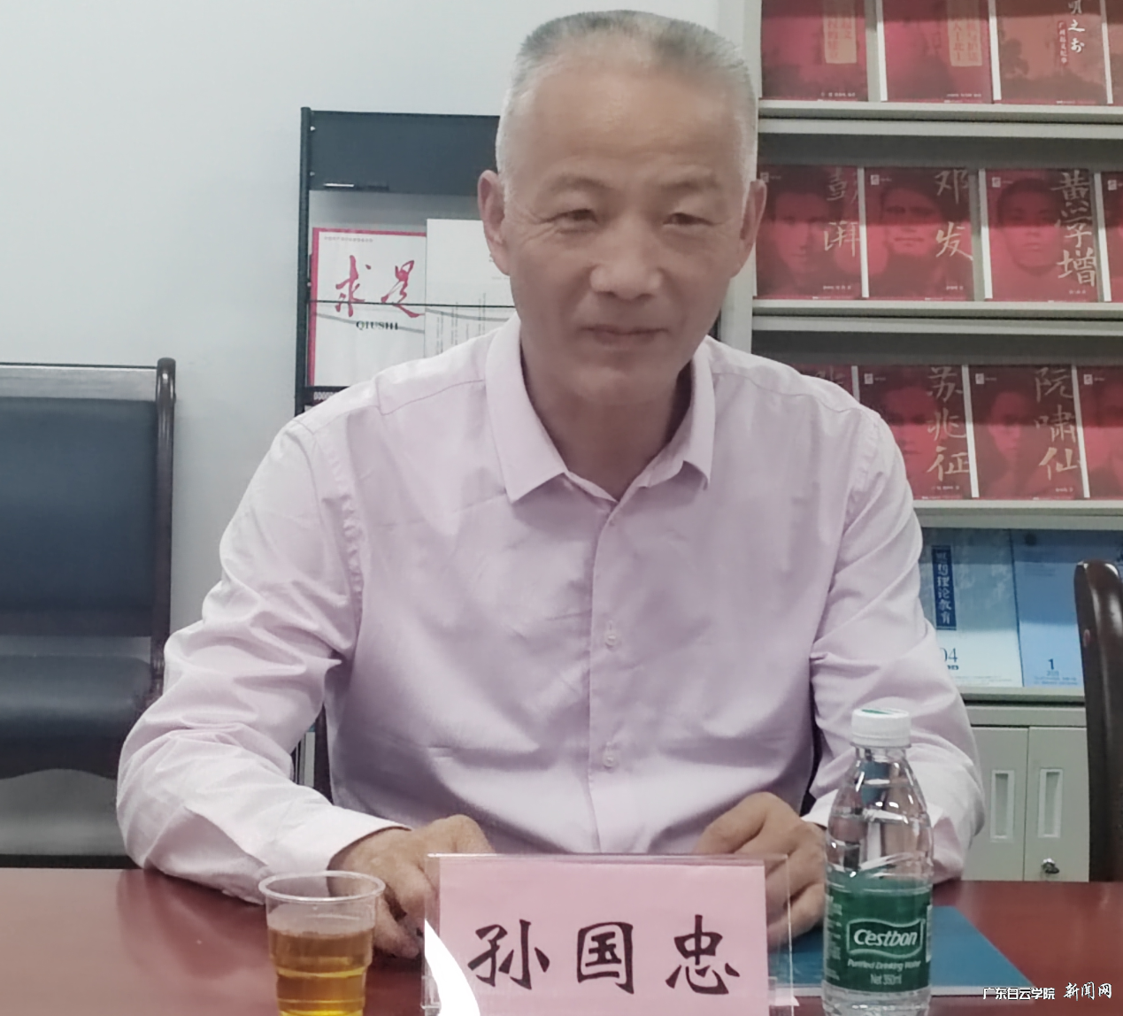 图片2.png 图片2.png