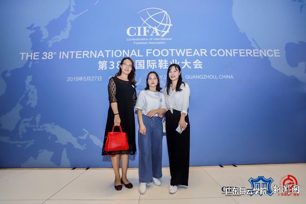 v2veo4Oe_jw0qIbtpYyPL4UPg474MRvPLSbw62j8c&oid=2103874463&tid=1341&nid=134711&e= ¾Û»áʦÉúºÏÓ°411.jpg