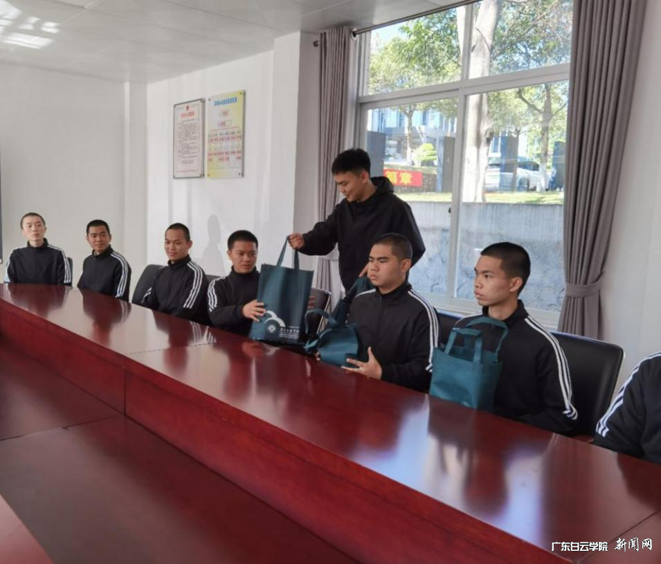 ͼƬ 4.png ͼƬ 4.png