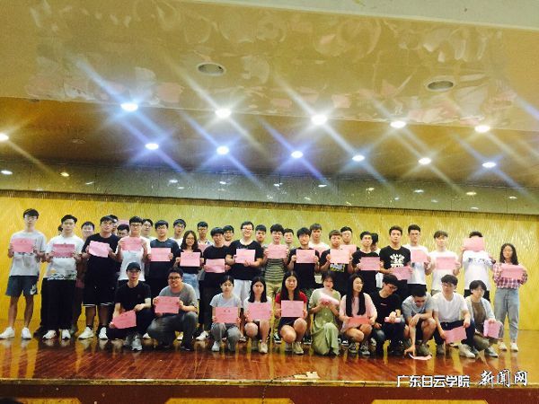 virtual_attach_file.vsb?afc=mozrN2MNrkMmLDMT8M2o7Q7nR7aL7lt8Lz9sMzA7oRGanNC0gihFp2hmCIa0L1yDL1ybLSy4LmU4M7nVnmfVUz-YnNW2M7CDUz6fL4M2nzVFol-DozUbU4nFLzGaUlCJqjfjo4OeosXEgDTJQty0LzL8LSyPL4UZMR7Jqdjnx&oid=2103874463&tid=1341&nid=134841&e= ѧÉú¾ºÆ¸CEO.jpg