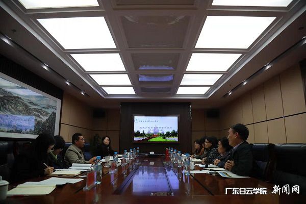 v2veo4Oe_jw0qIbtpYyPL4UPg474Lm-DLSbw62F8c&oid=2103874463&tid=1341&nid=132261&e= ÀîºìӢУ³¤ÖúÀíÒ»ÐÐÓë±±¾©Óʵç´óѧÊÀ¼ÍѧԺÏòµ¼½»Á÷ÏÖ³¡.jpg