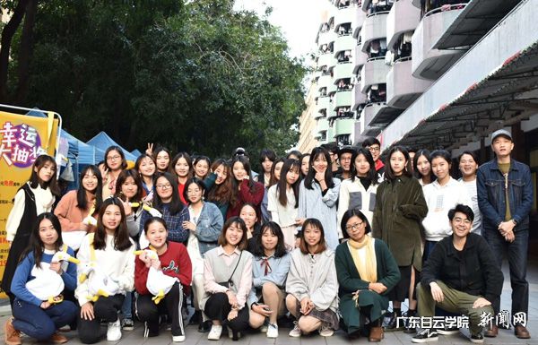 virtual_attach_file.vsb?afc=qolVpRnm-snz6Vov7CDMmWfL8MkL4-6aMRQVM4NiLRNaM8C0gihFp2hmCIa0oSy4M1y4okysLm9DnzV2M7C4ozQ2Uz6VM8UbnzUbnlMVo7rFnzvYLzMRnzQFLz7boRUJqjfjo4OeosXEgDTJQty0LzLiLSyPM49DoR7Jqd_nx&oid=2103874463&tid=1351&nid=178681&e= Ö¸µ¼ÏÈÉúÓëѧÉúºÏÓ°p.jpg