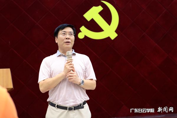 v2veo4Oe_jw0qIbtpYyPL4UPg474Mz-bLSbw62e8c&oid=2103874463&tid=1341&nid=135291&e= »Æ´óǬУ³¤½²»°.jpg