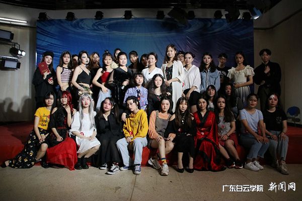 v2veo4Oe_jw0qIbtpYyPL4lPg47sMmlYLSbw62z8c&oid=2103874463&tid=1351&nid=176521&e= 6p.jpg