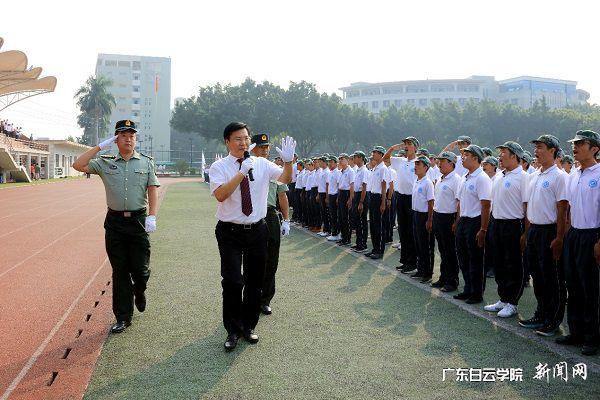 v2veo4Oe_jw0qIbtpYyPL4UPg474Lml4LSbw6298c&oid=2103874463&tid=1341&nid=132531&e= »Æ´óǬУÔľüѵ·½¶Ó.jpg