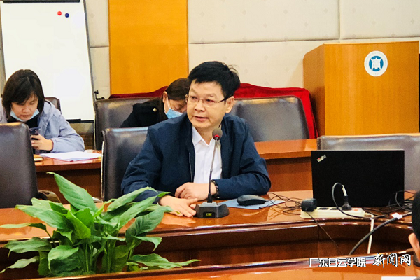 virtual_attach_file.vsb?afc=vMzG6ZU8W7M87iM_z7PoRLaU4Gso7-FiLmTVL4UZo7MfLzC0gihFp2hmCIa0nShkMShkLkhkn77aMm9ZMmGDUNlPnmlZUmWRUmfVL4n2Uz6FUzCZoz7sUlQFMmGZUz7Jv2bjo4OeosXEgDTJQty0LzL8LSyYMzLPMR7Jqd9nx&oid=2103874463&tid=1341&nid=253141&e= 校长助理肖军田主讲.png