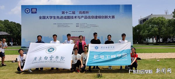 v2veo4Oe_jw0qIbtpYyPL4UPg474L4UbLSbw62P8c&oid=2103874463&tid=1341&nid=133491&e= »ñ½±ºóʦÉúºÏÓ°.jpg