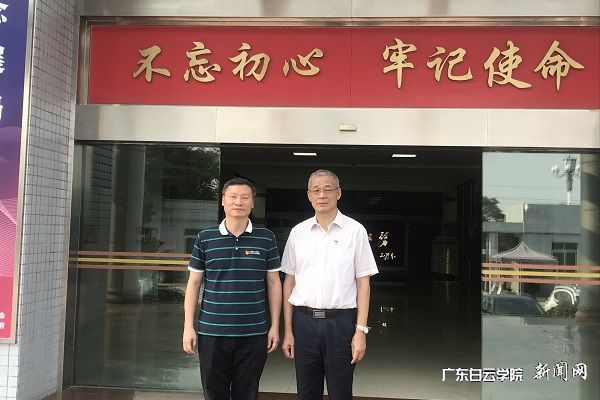 v2veo4Oe_jw0qIbtpYyPL4UPg4-iLRlPLSbw6258c&oid=2103874463&tid=1341&nid=250511&e= 2.jpg