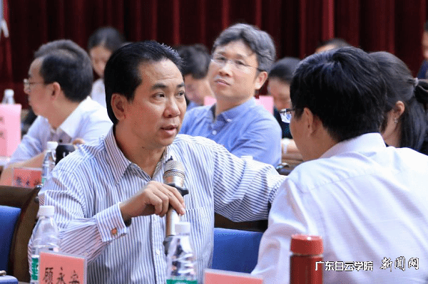 virtual_attach_file.vsb?afc=zMzUlDMRrVM7rVMrl7bLRNPMmNPM7CIaLmnfn7nVMmlaMR70gihFp2hmCIa0oSyYUSyPMkyYUzQfoz7iM4QkU4Gbn7r7MzTRolV2nlLiM8VFozQ7MRLPM4AFLm7iozUJv2bjo4OeosXEgDTJQty0LzL8LSyYMzGiM47Jqd5nx&oid=2103874463&tid=1341&nid=250571&e= л¿ÉÌ϶ʳ¤¶Ô¡°×¨Òµ¼¯Èº½¨É衱½ÒÏþ¿´·¨.png