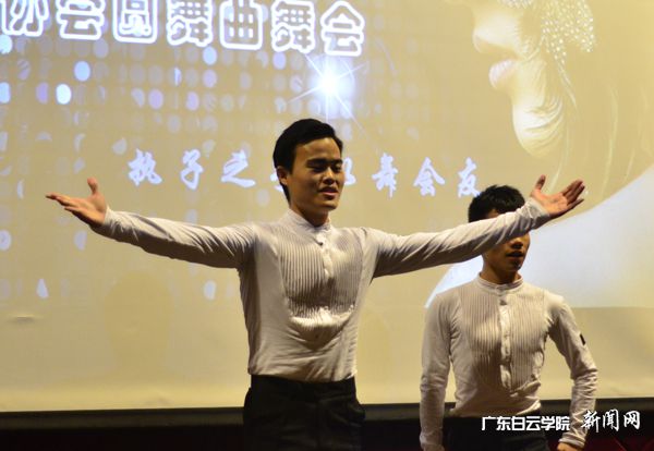 v2veo4Oe_jw0qIbtpYyPL4lPg47sozLsLSbw6258c&oid=2103874463&tid=1351&nid=179371&e= »î¶¯ÏÖ³¡.jpg